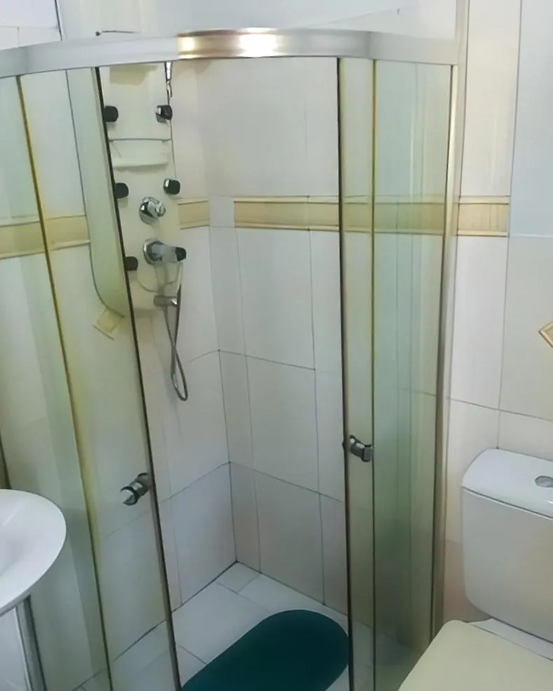 Wib Guesthouse Adís Abeba Pensión